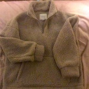 American Eagle Outfitters fleece sweater in tan/oatmeal color, women’s small